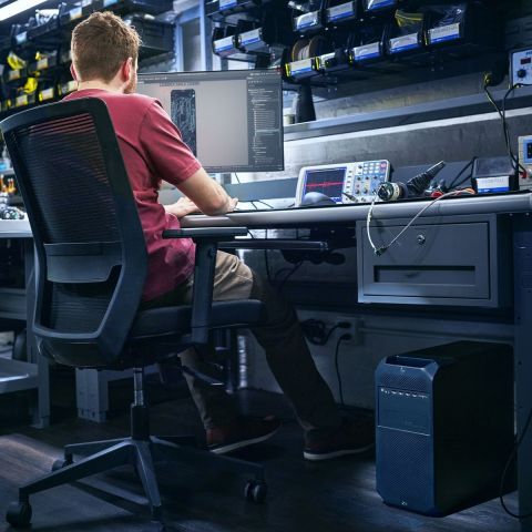 HP INC. Z4G5 TWR XEON W3-2525VPRO 64GB/1TB W11P 3YWC